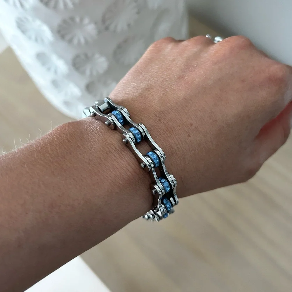Chain Bracelet Mens Silver Tone & Blue - Picture 5 of 5